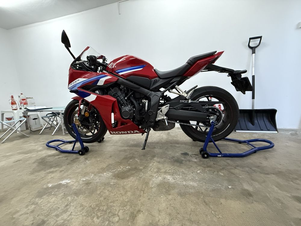 Honda CBR 650 R E-Clutch 2024