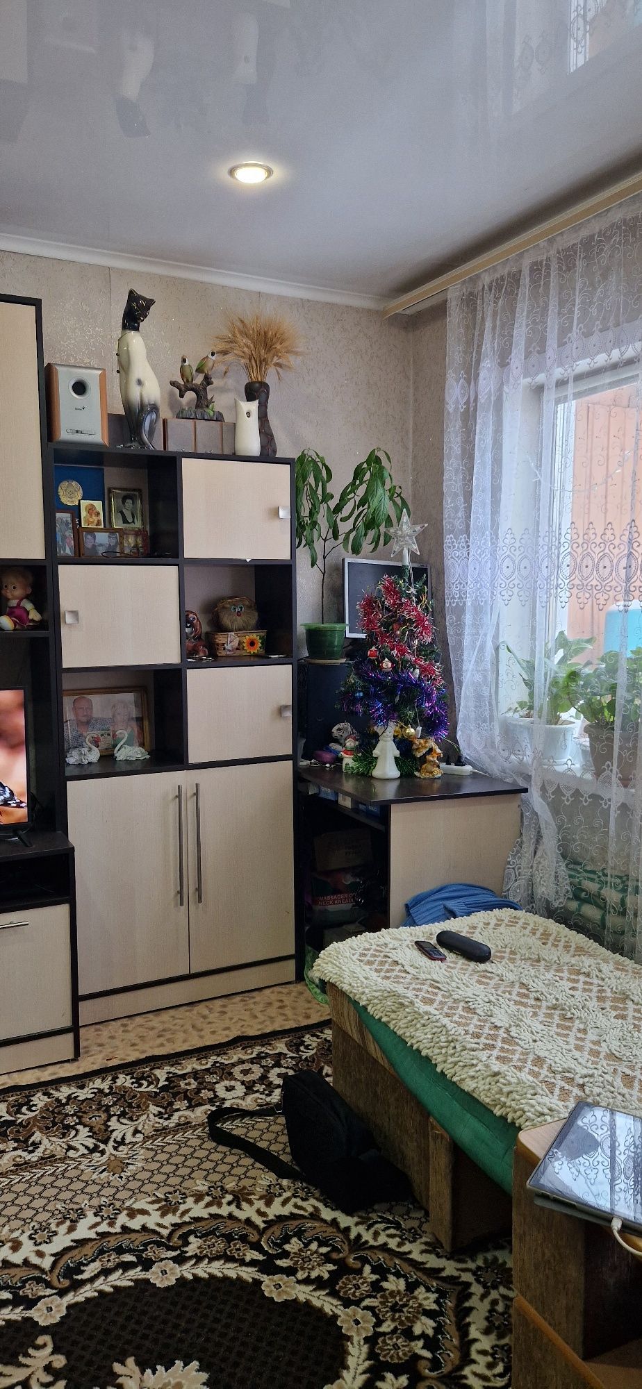 Продам часть дома, р-н.Аквапарк"Нептун"28кв,м.с центральным отоплением