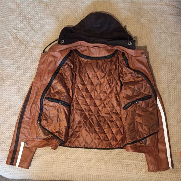 Geaca piele damă Urban Leather 58. (NOUĂ)
Urban Leather 58Urban Leathe