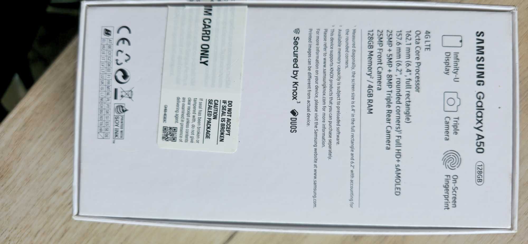 Смартфон  Samsung А50