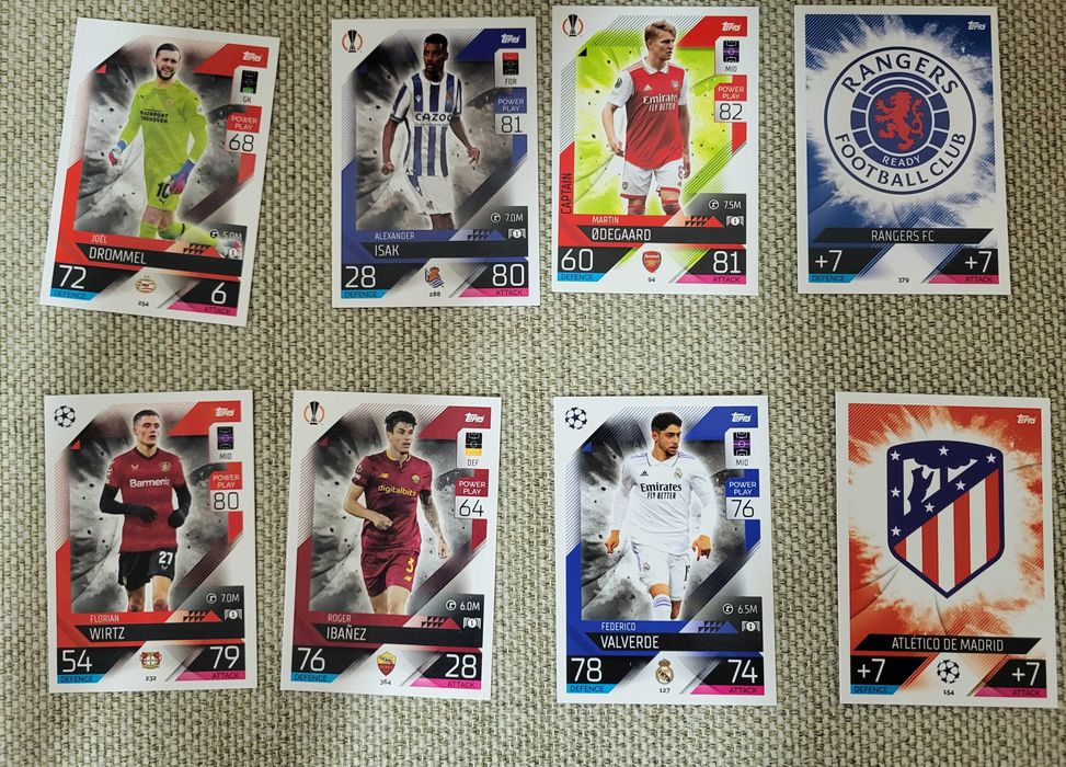 LOT 11: 33 card Panini Fifa Wc 2022 Mosaic la Liga 2020 21 Topps UEFA