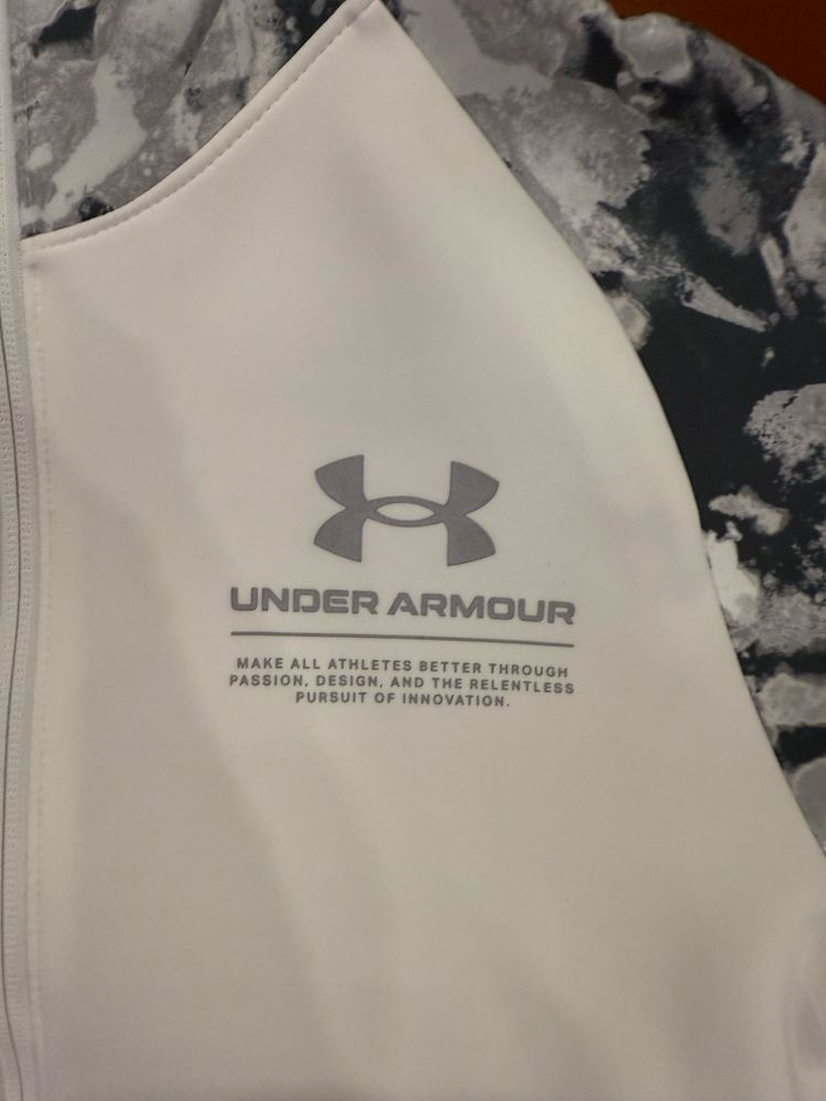 Суитчвр Under Armour