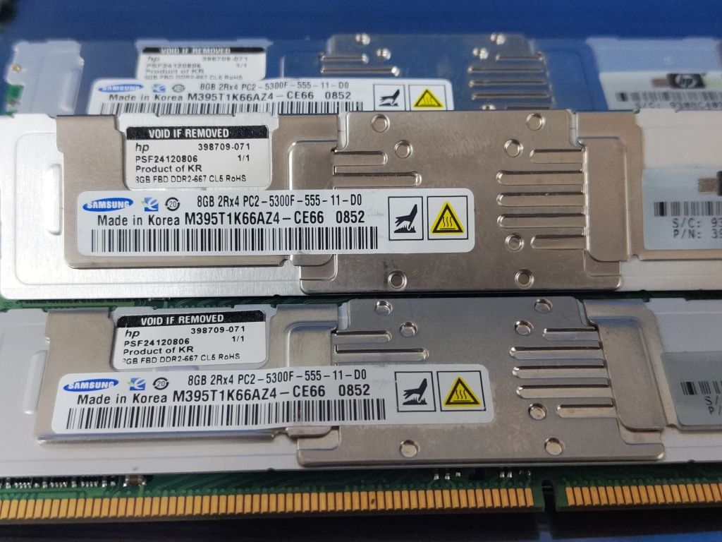 Продавам 8 плочки x 8 GB рам DDR2  2Rx4 PC2 5300F