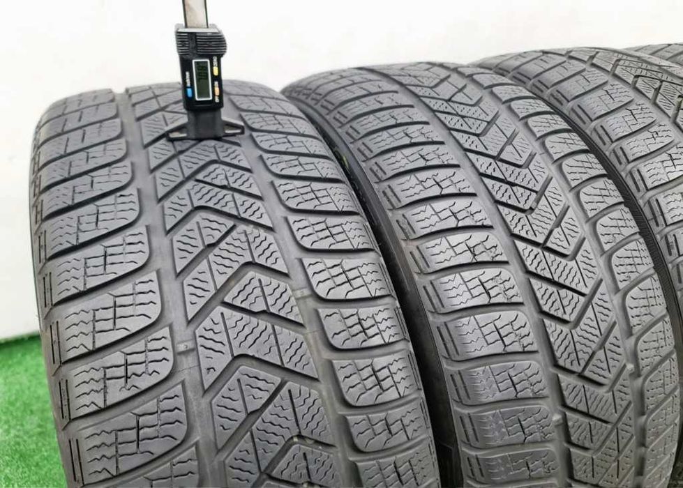 4бр. 235/45/18 PIRELLI Winter Sotozero 3- зимни