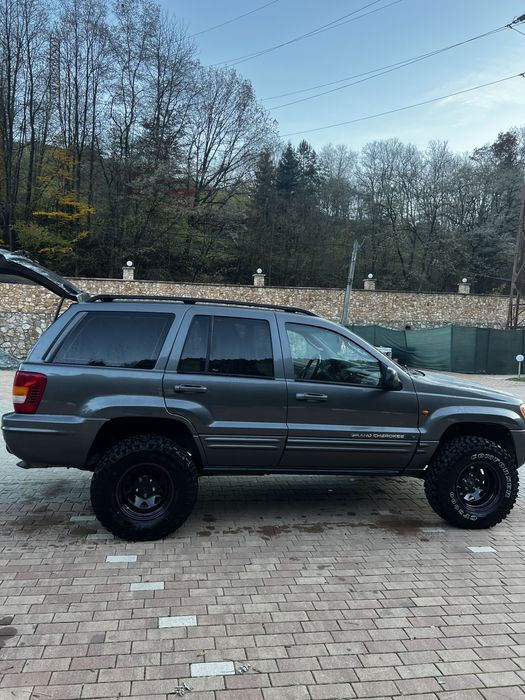 Vând Jeep Grand Cherokee 2.7