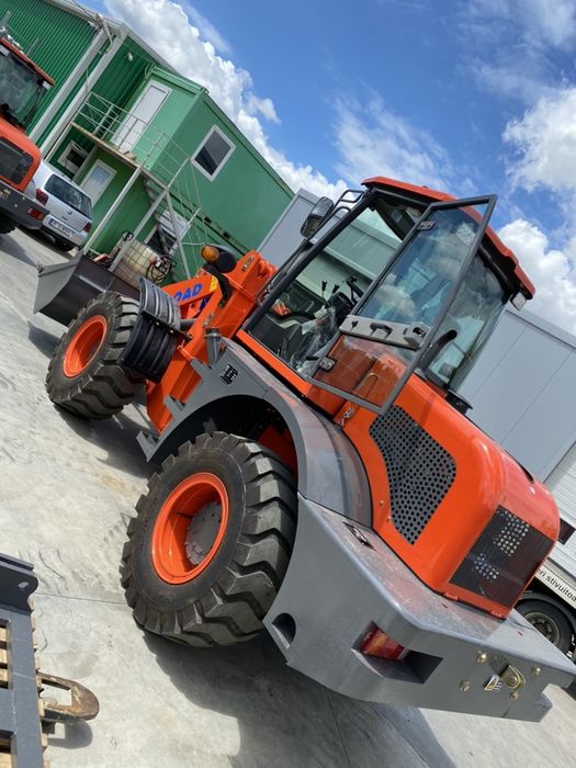 Vola / Inacarcator frontal Articulat 2000kg - Livrare din STOC!