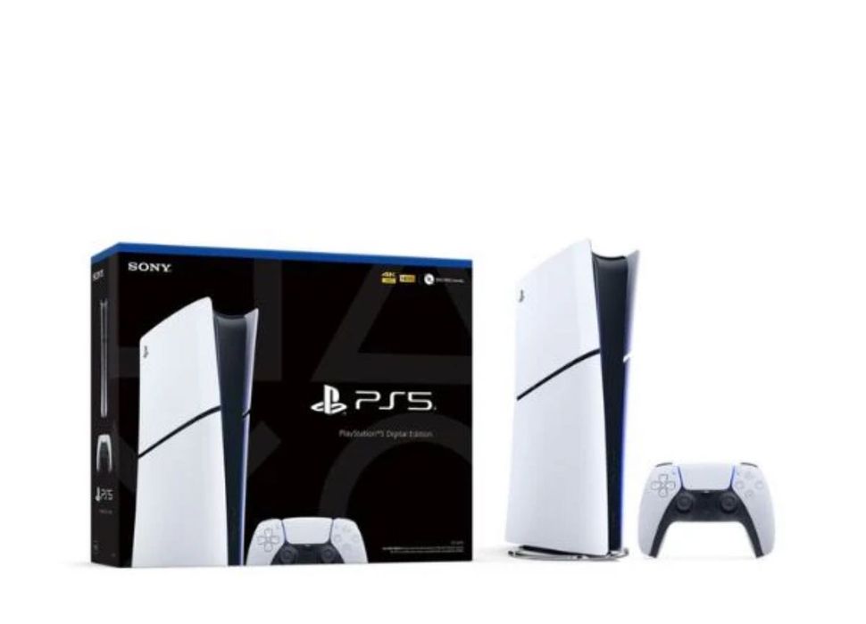 Play 5 продавам с два контролета