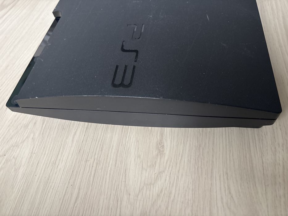 Playstation 3 slim, hdd 320gb, MODATA