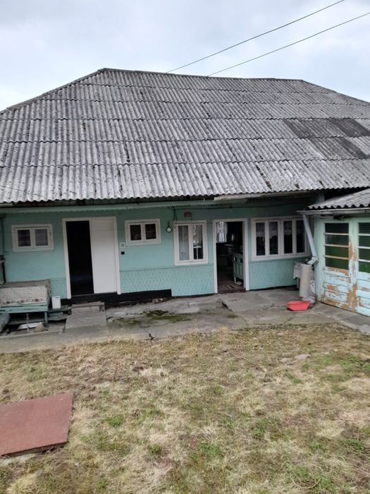 Casa in Soveja/ Vrancea la strada