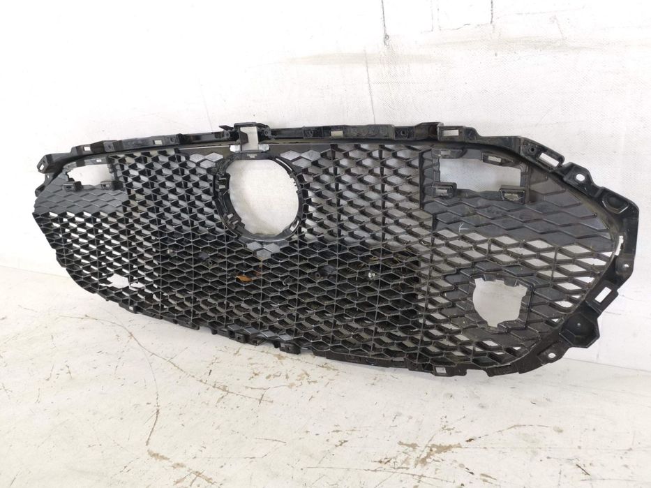 Grila Radiator Mazda  3 BP 2019 2020 2021 2022 Original Avariata