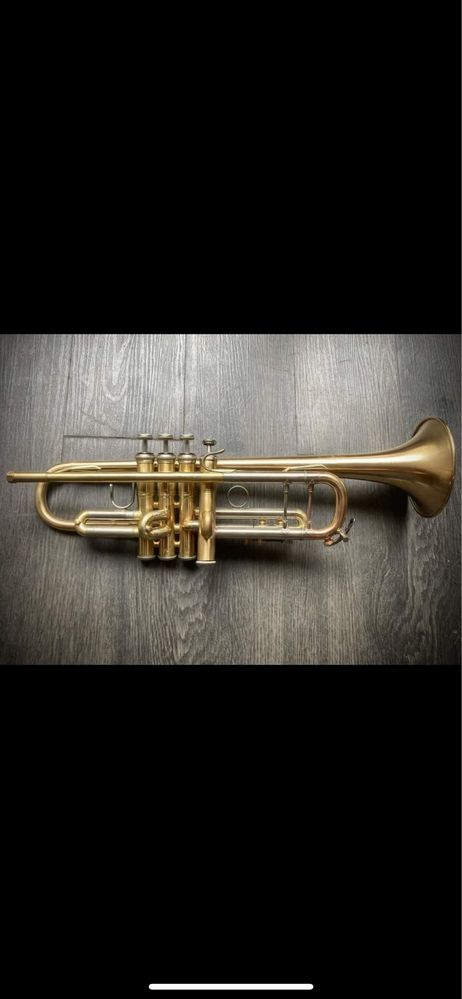 Тромпет Vincent Bach Stradivarius Quartertone