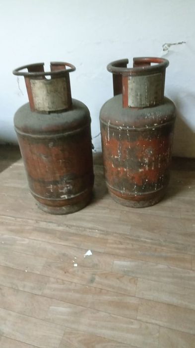 Продам газ балоны