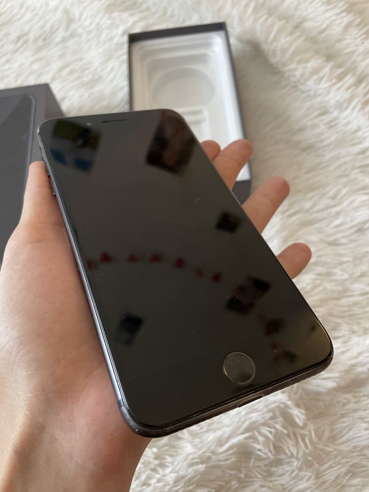 iPhone 8 plus, 256gb, 74%