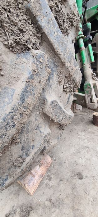 Cauciucuri  600/65 R38