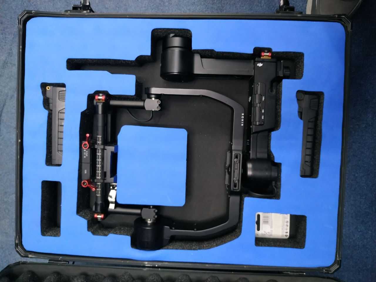 Стабилизатор DJI Ronin-M  полной комплектации в оригинальном кейсе