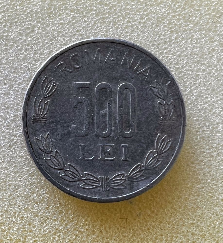 Vând 4 monede de colecție 100 lei / 1992/1993/1994 + 500 lei/1999