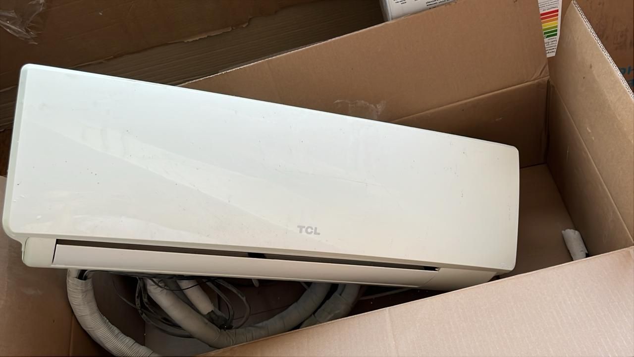 TCL  продам работает, надо заправить фреон