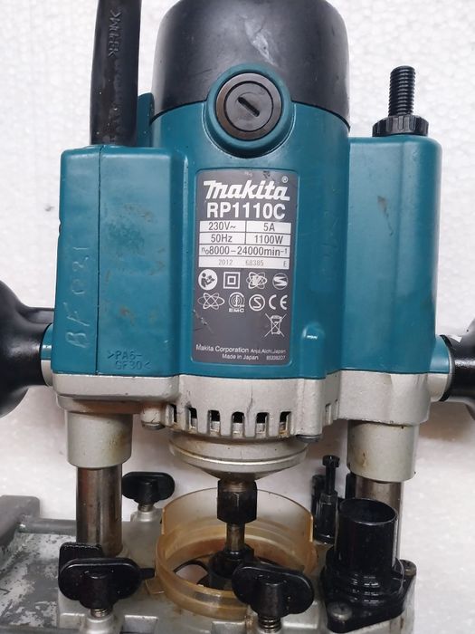 Freza de lemn MAKITA  RP  11110 C , made japan  de 1100 w