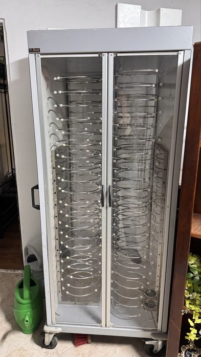 Dulap pt farfurii calde FIORCAR