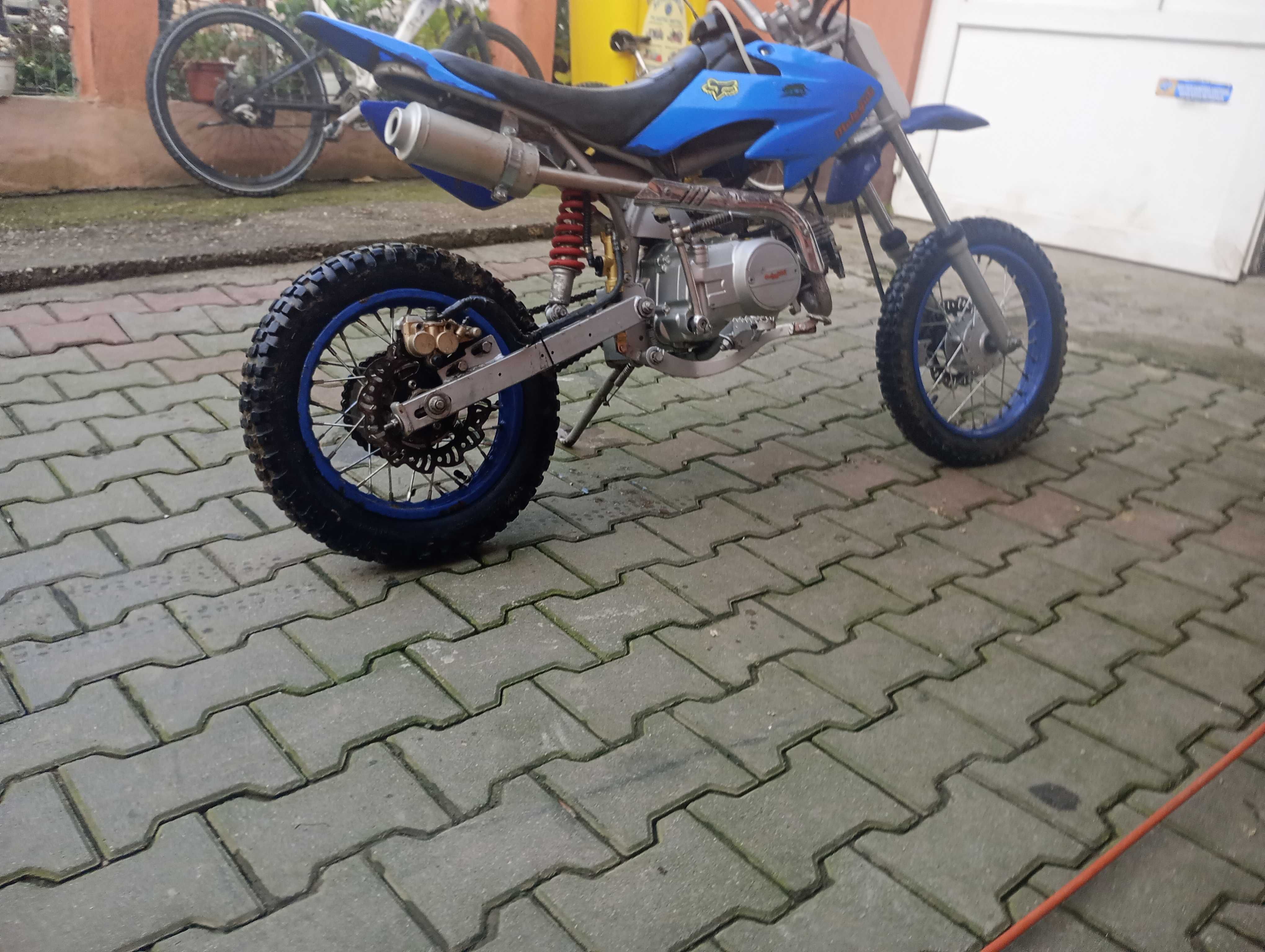 Vând cross 125cc