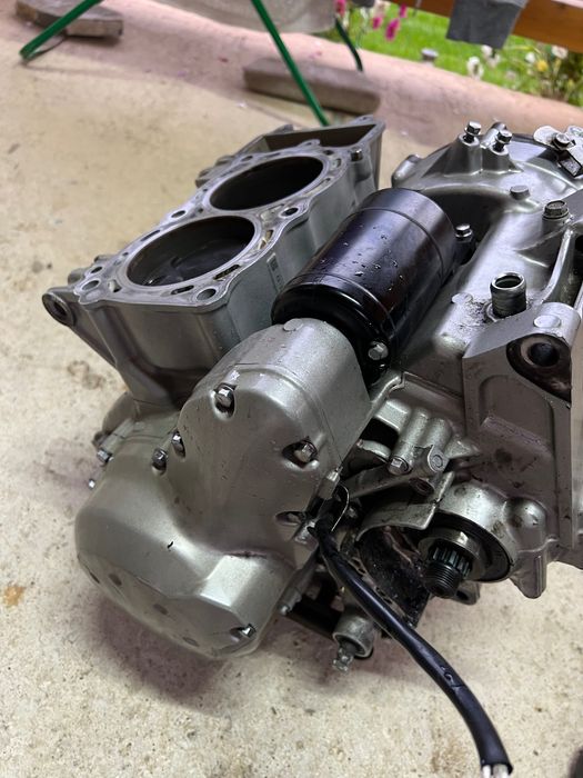 Vând motor kawasaki er6n/f