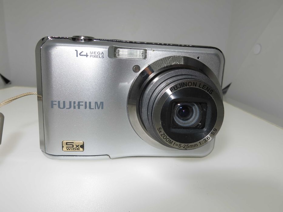 FujiFilm AX250 14MP компактен цифров фотоапарат дигитална камера
