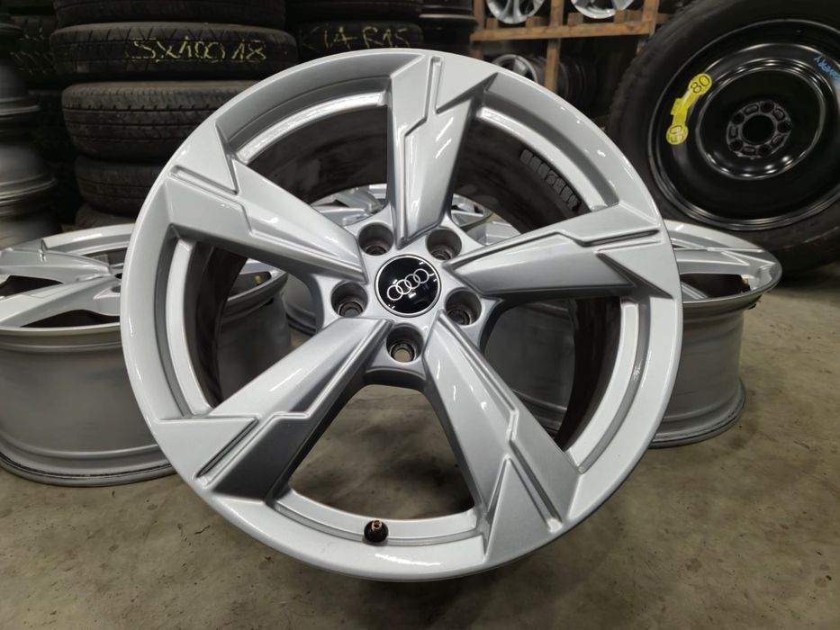 Jante Audi A6 C8 C7 C6 Q5 A4 R18 originale stare impecabila