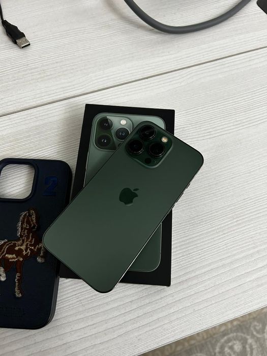 Продаю iphone 13 pro