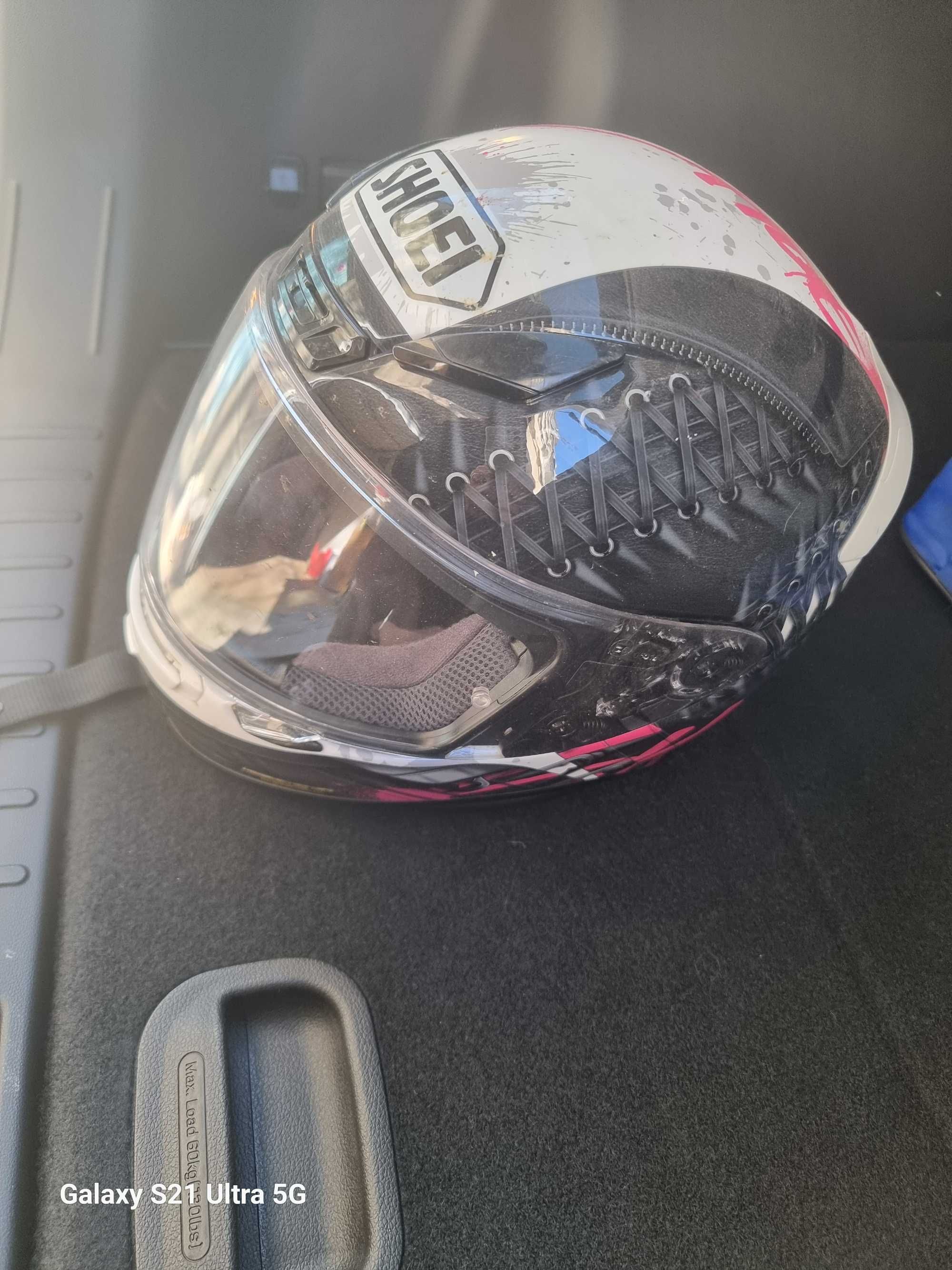 Дамска каска за мотор SHOEI