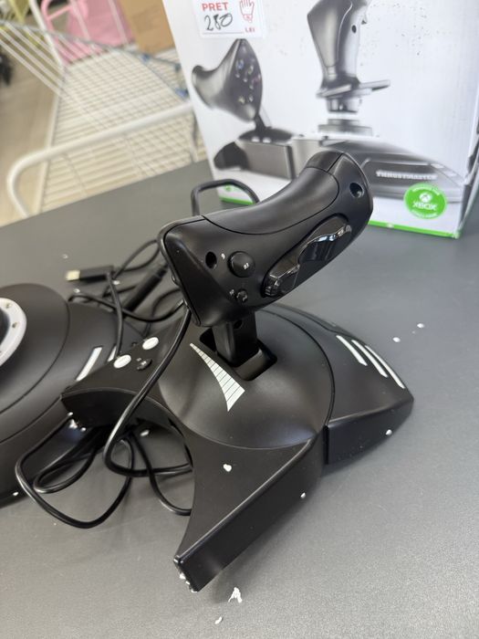 Manet de zbor Thrustmaster T.Flight Hotas One