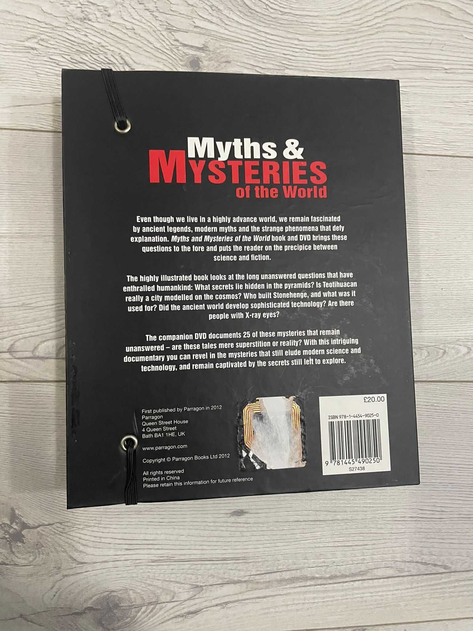 Mysteries of the World: Gift Folder and DVD - Carte