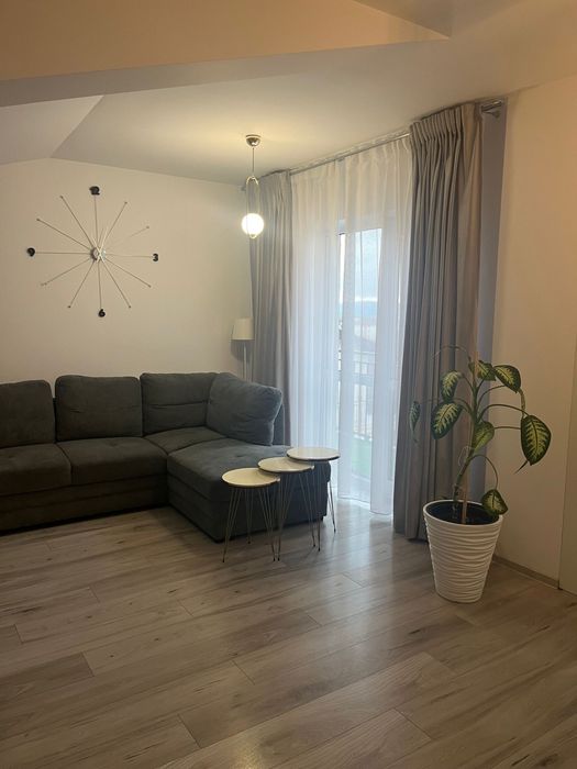 Apartament Valea lupului str aleea cu ciresi