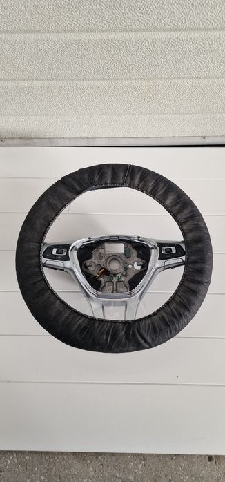 Volan VW nou,cu padele