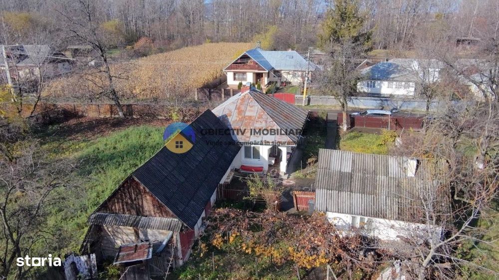 Casa + teren 5062 mp de vanzare – Targu Neamt
