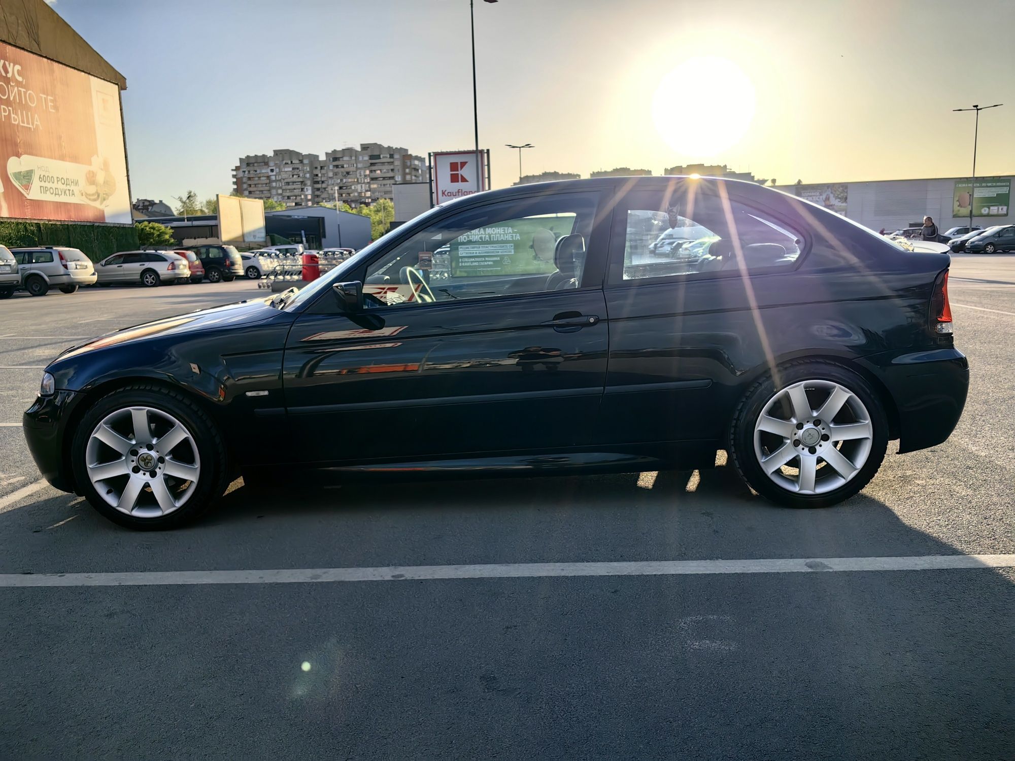 BMW 318i Compact