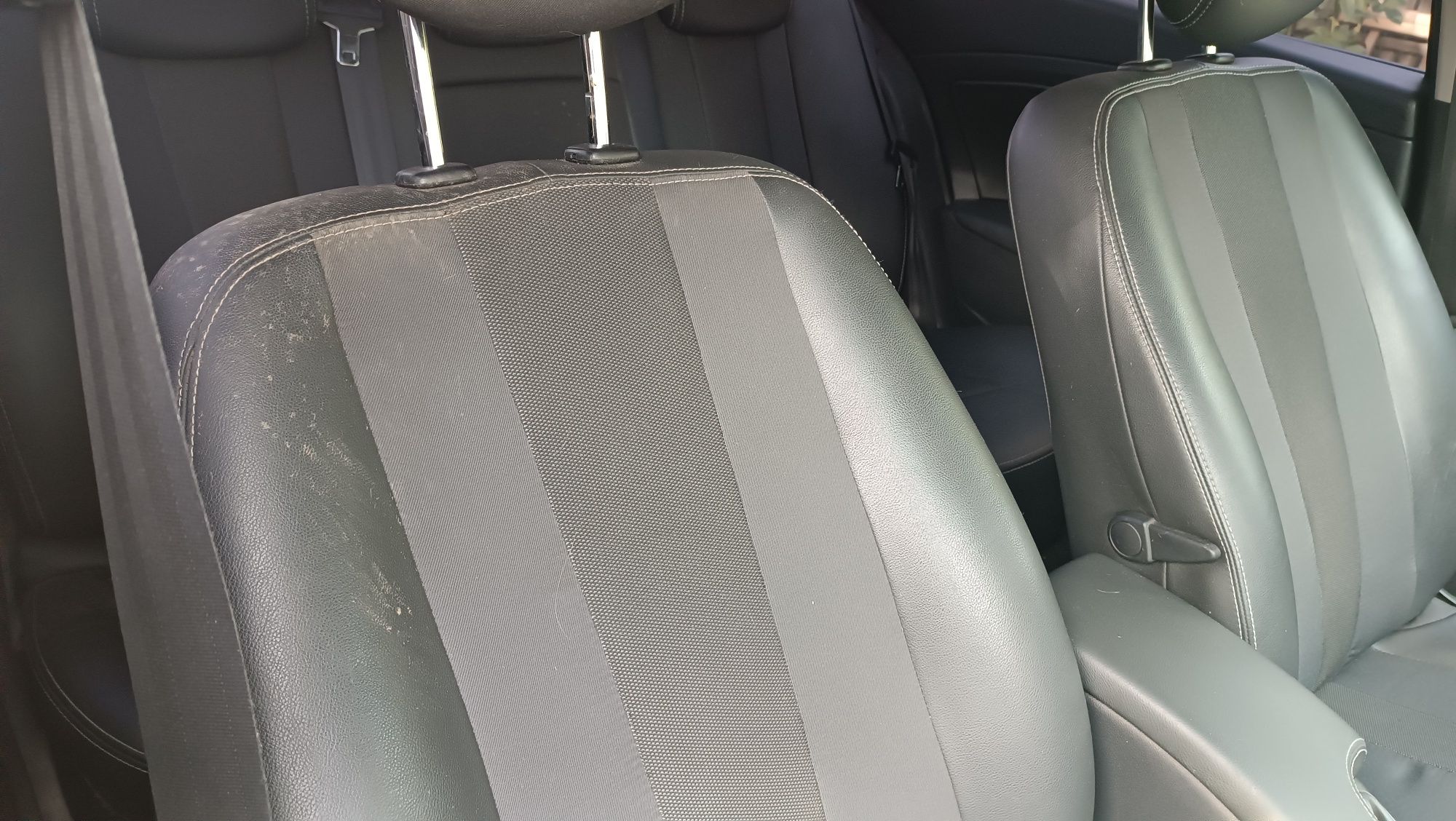 Fluence oglinda grila Megane3 bara far ușa parbriz interior volan moto