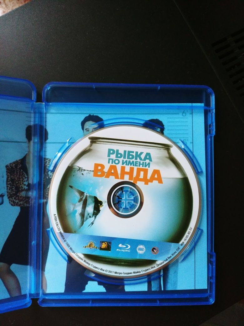 Продаю фильм Рыбка по имени Ванда (Blu-Ray)