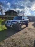 Vând nissan patrol