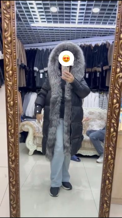 Срочно продам куртку новую