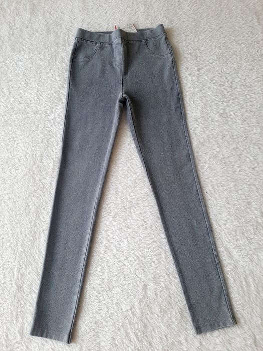 Нови детски дрехи, размери-128,134,140