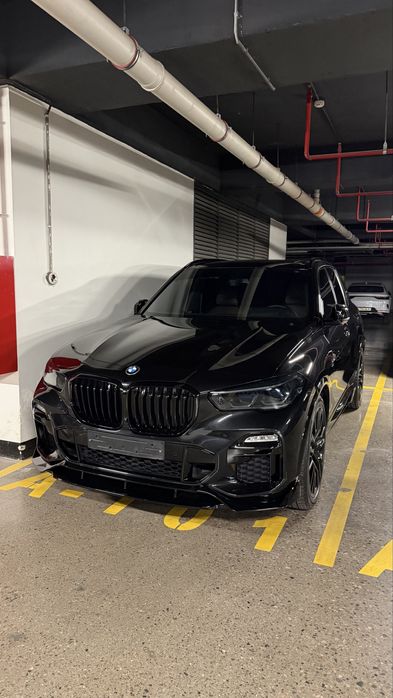 BMW X5 40i xDrive  2020года выпуска. Объем двигателя 3.0T