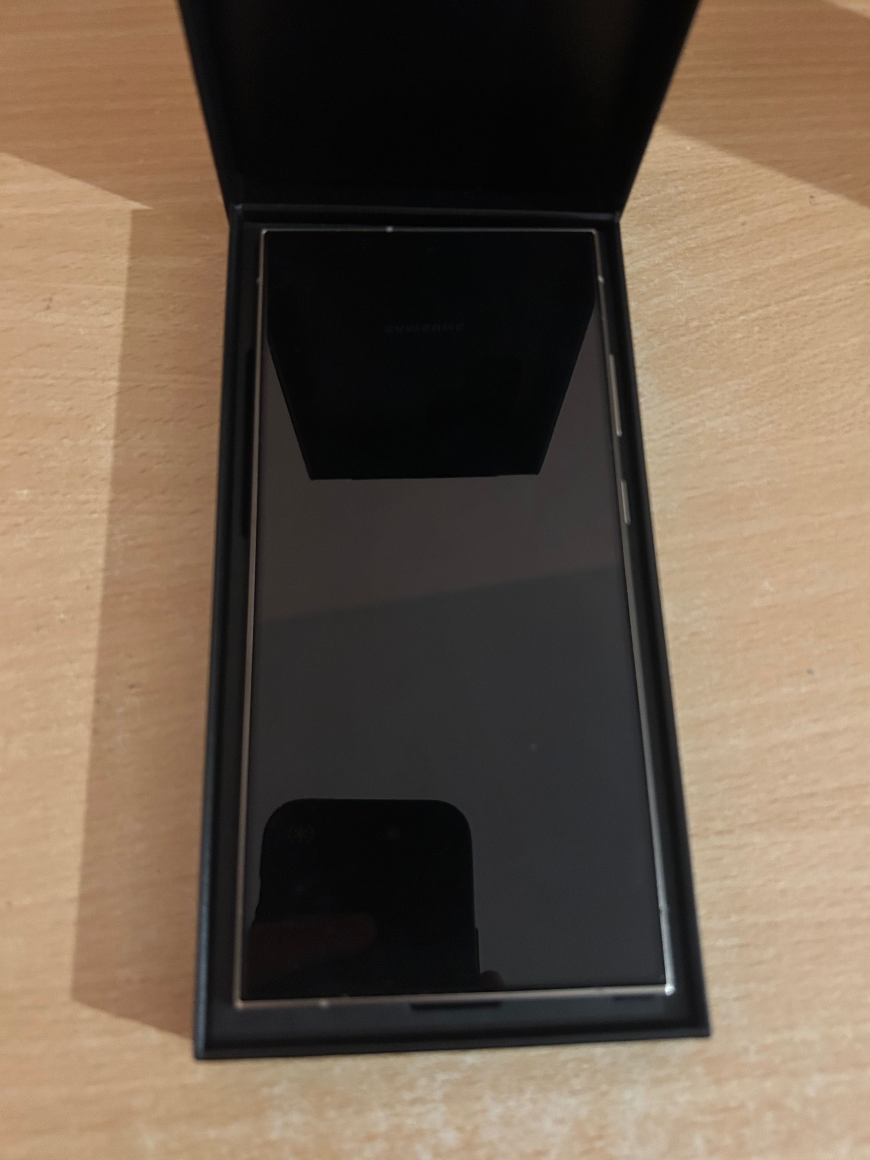 Samsung Galaxy S24 Ultra 256GB Titanium Gray