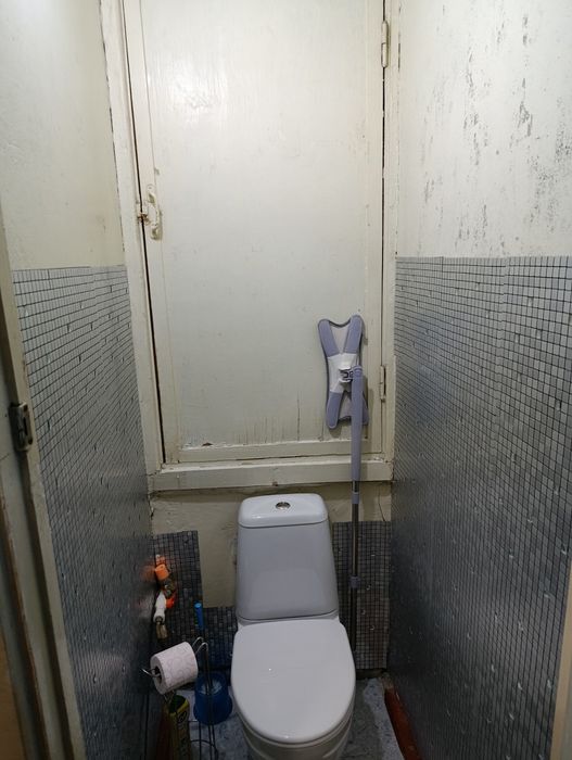 Продается квартира на Чиланзаре-8 квартал 2/4/4 зеркалка