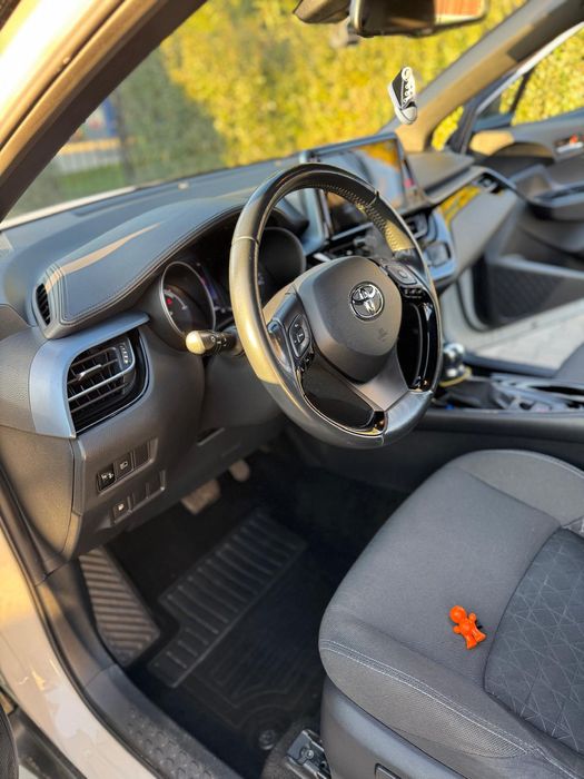 Toyota chr 2021 , 2.0 184 cai