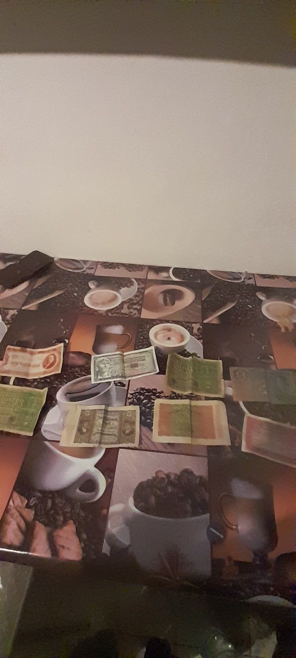 Vând bani vechi mai multe detalii în privat
