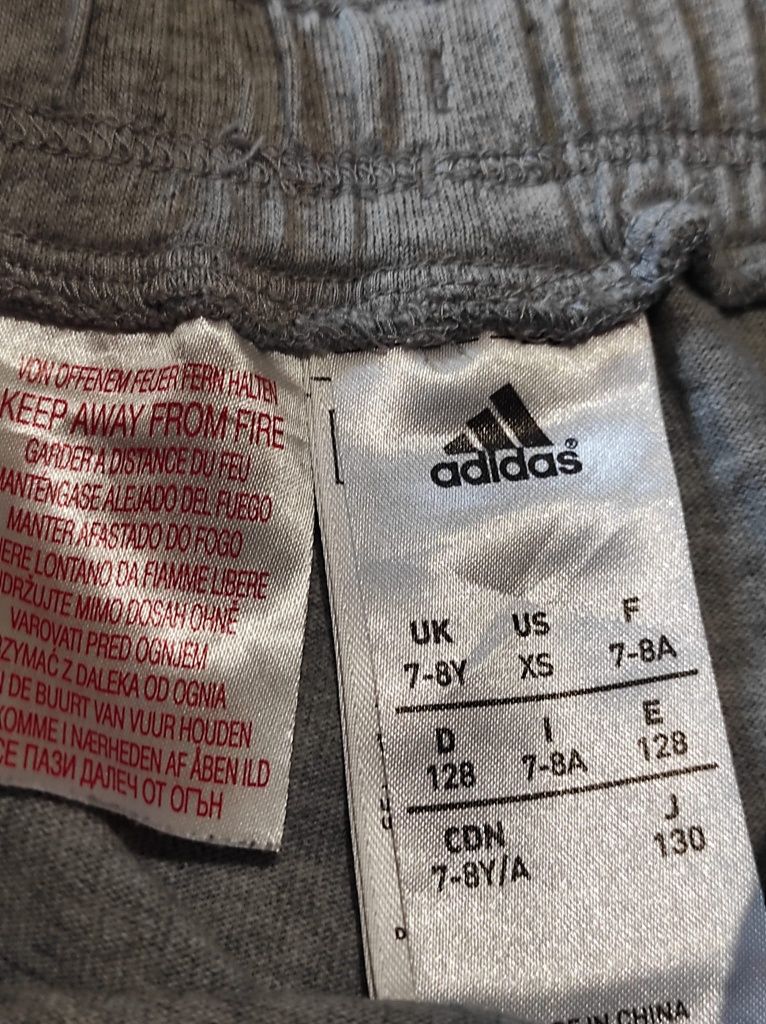 Pantaloni scurți copii Nike Adidas Fila 7/8 ani