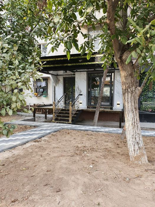 1 xonali kvra sotiladi hamma sharoiti bor