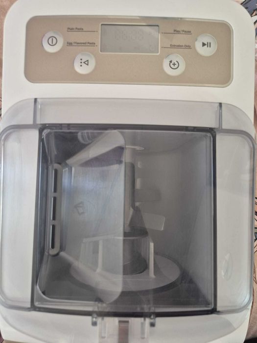 Masina de facut paste Philips HR2660