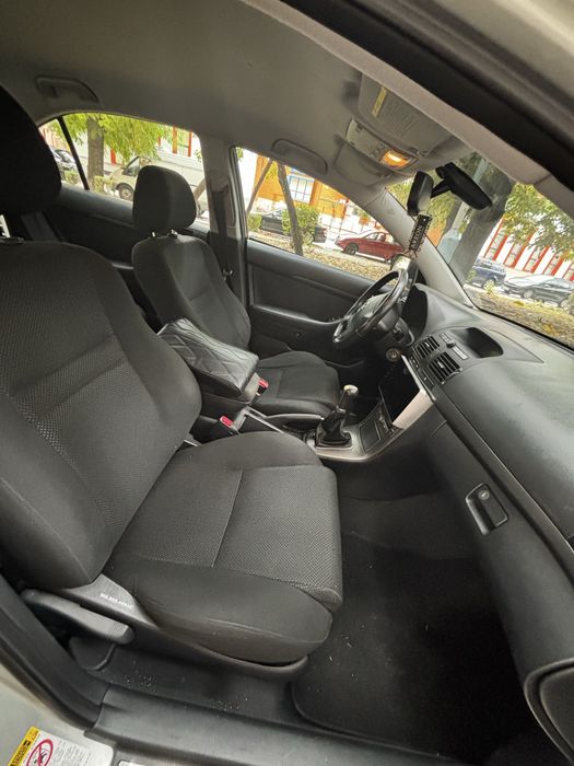 Toyota Avensis 2005г. 2.0 D4D