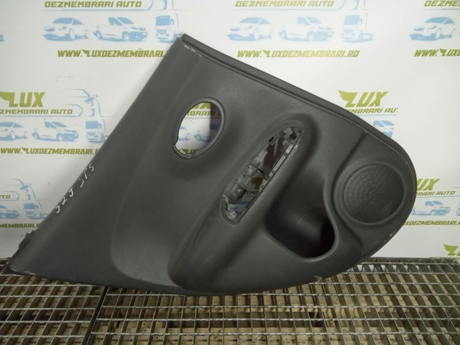 Fata de usa stanga spate Nissan Juke YF15  [din 2010 pana  2014]